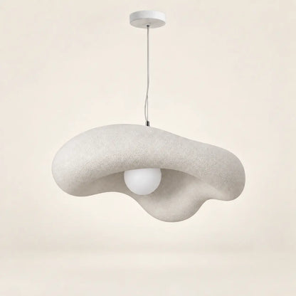 Packshot de la suspension luminaire design Nami blanche éteinte