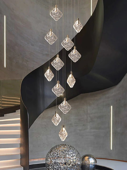 Suspension cristal pour escalier duplex et restaurant