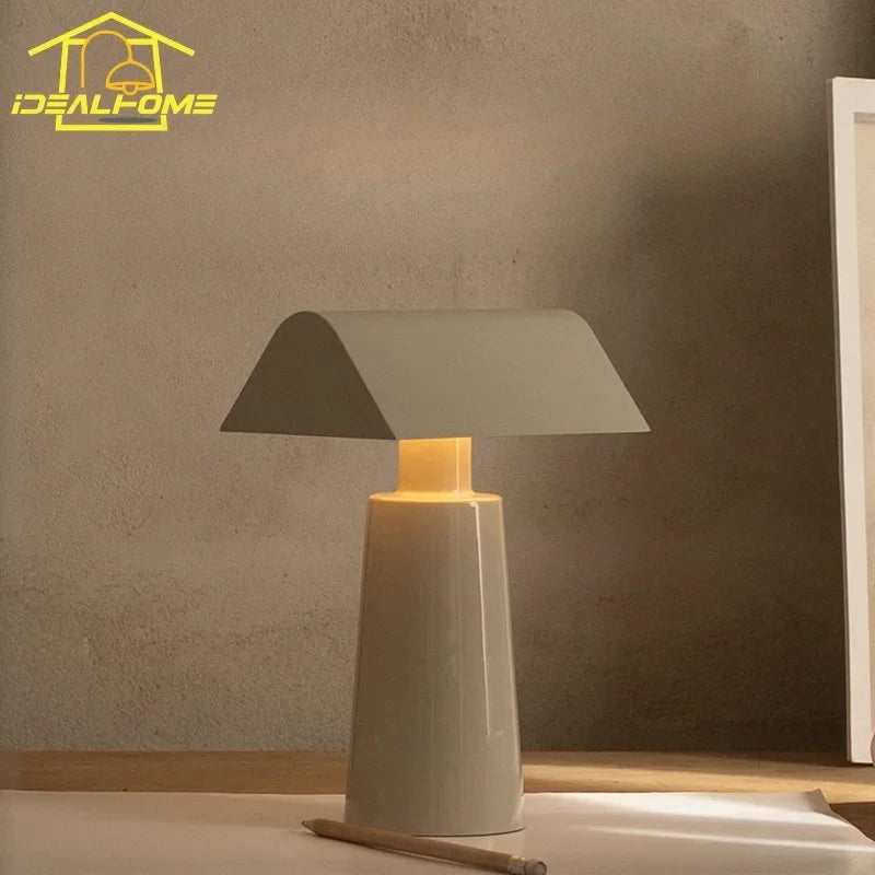 Lampe à poser Elvara Sillage — Chambre