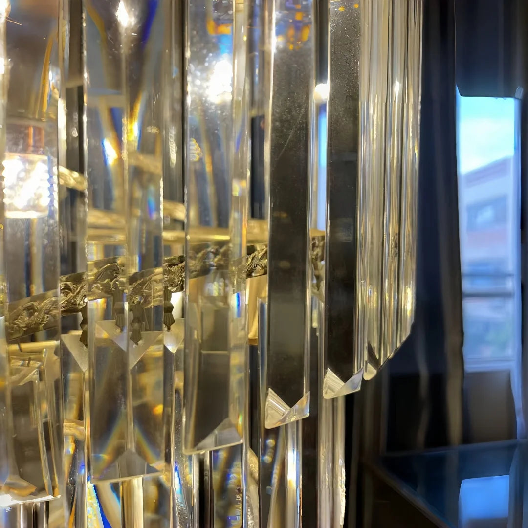 Lustre Adélana — Cristal LED pour Escalier