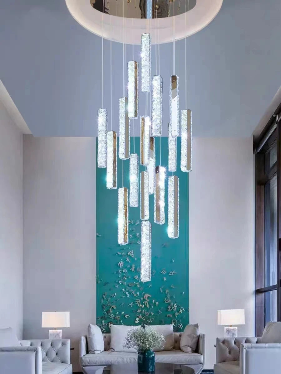 Lustre cristal argent et or LED pour escalier en spirale